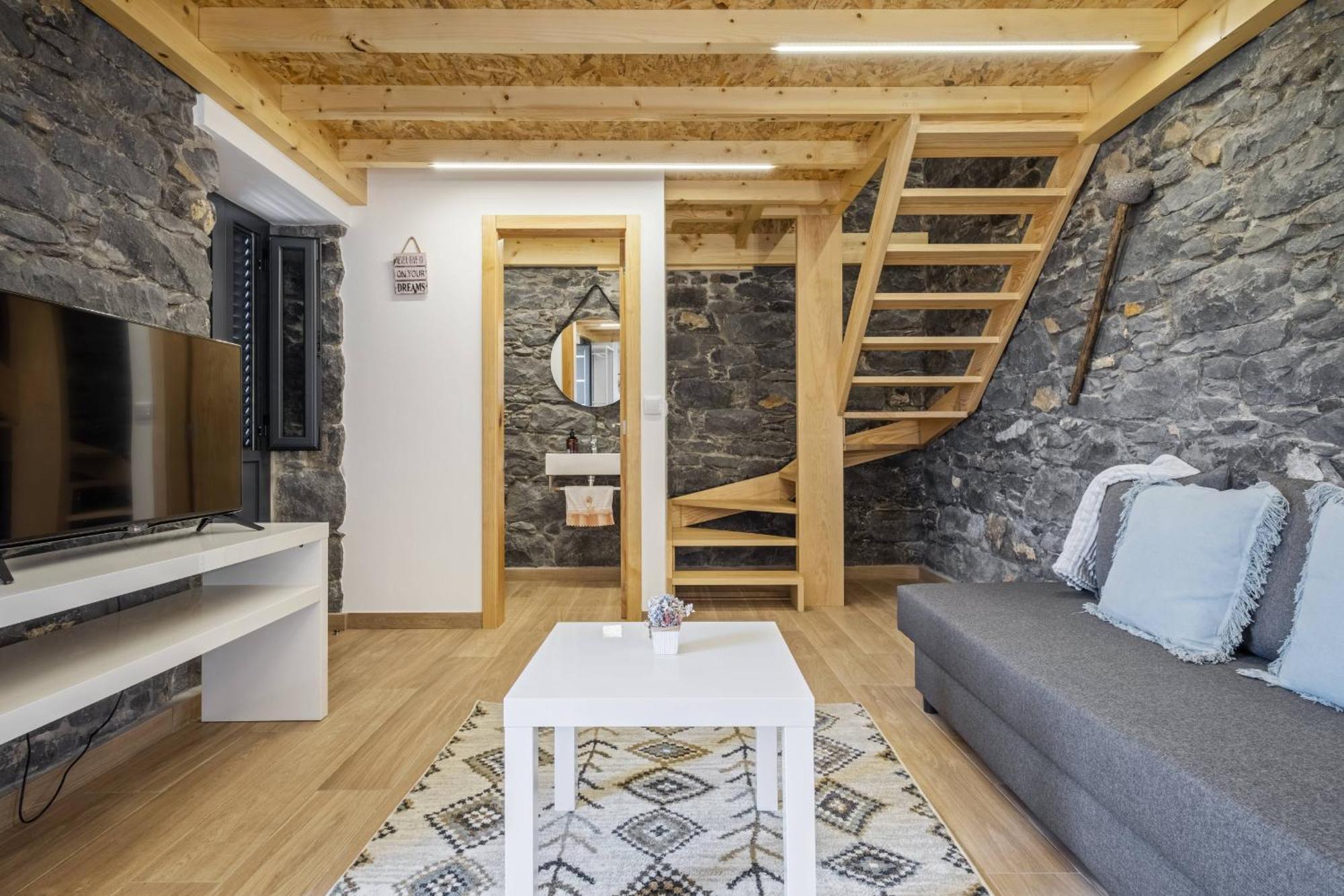 Mountain Retreat By Madeira Sun Travel Villa Porto Moniz Exteriör bild