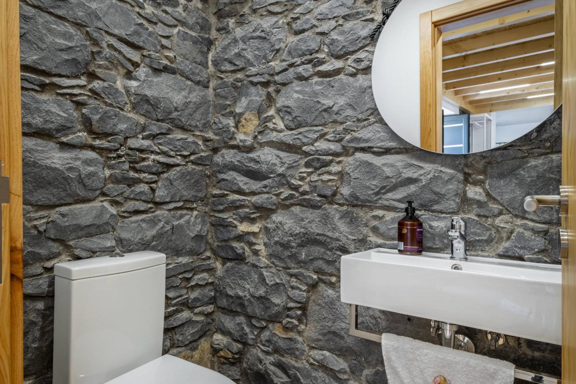 Mountain Retreat By Madeira Sun Travel Villa Porto Moniz Exteriör bild